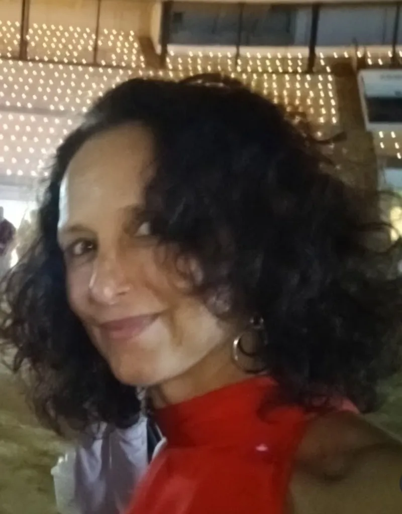 María